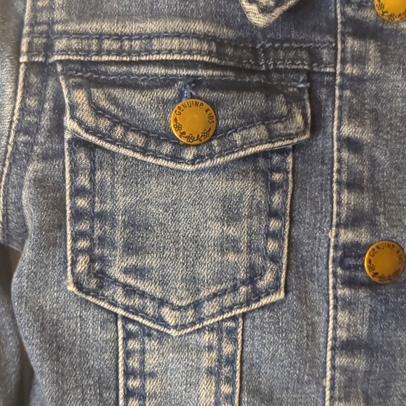 2- OshKosh B'Gosh Toddler Denim Jacket 5T - Picture 4 of 5